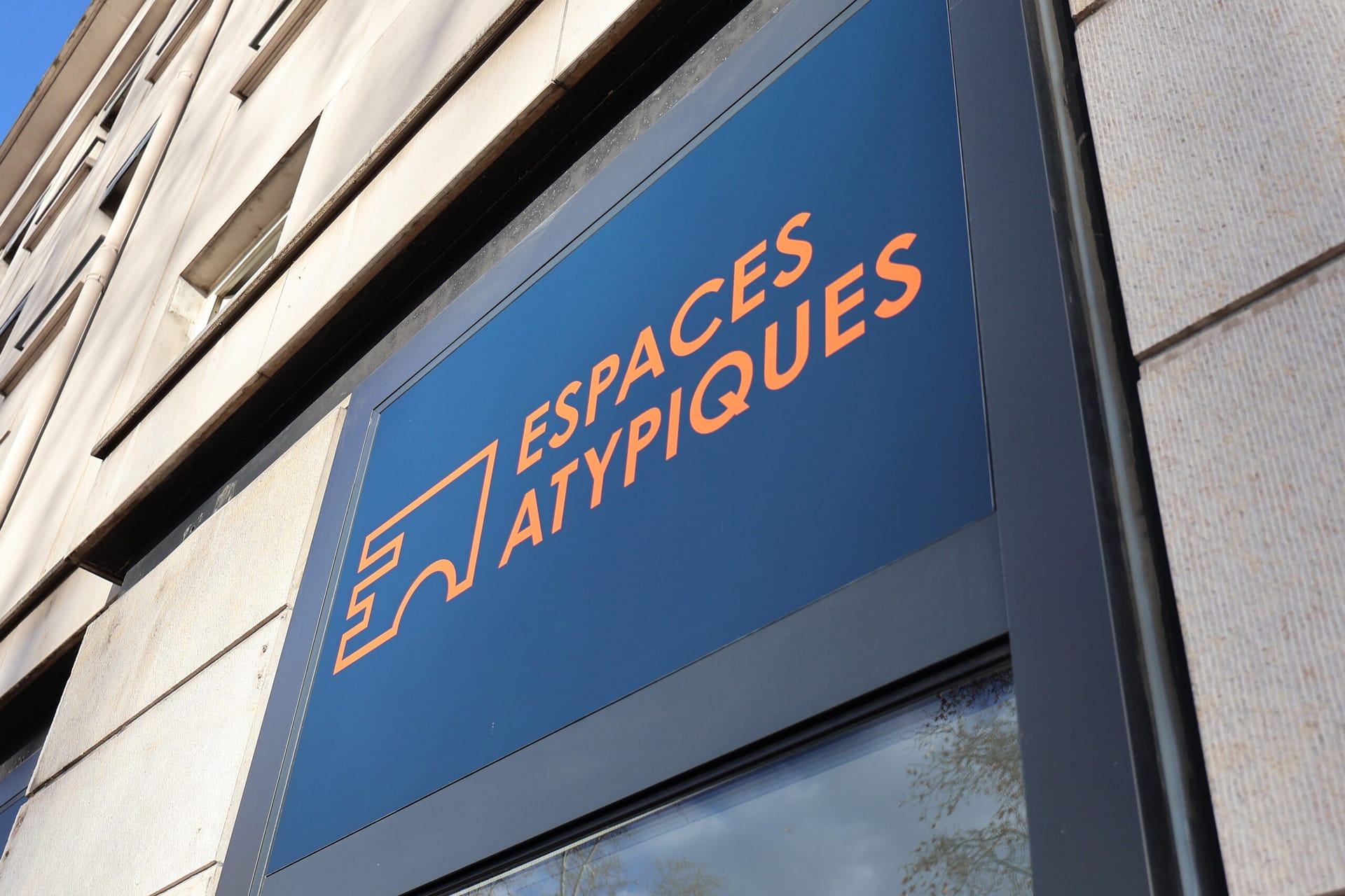 ESPACES ATYPIQUES PANNEAU DIBOND SIMAGE